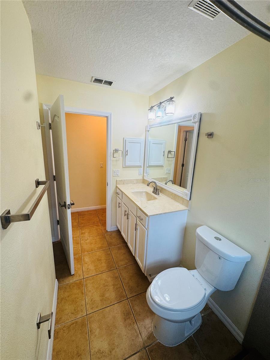 Image 21 of 75 For 13797 109th Lane