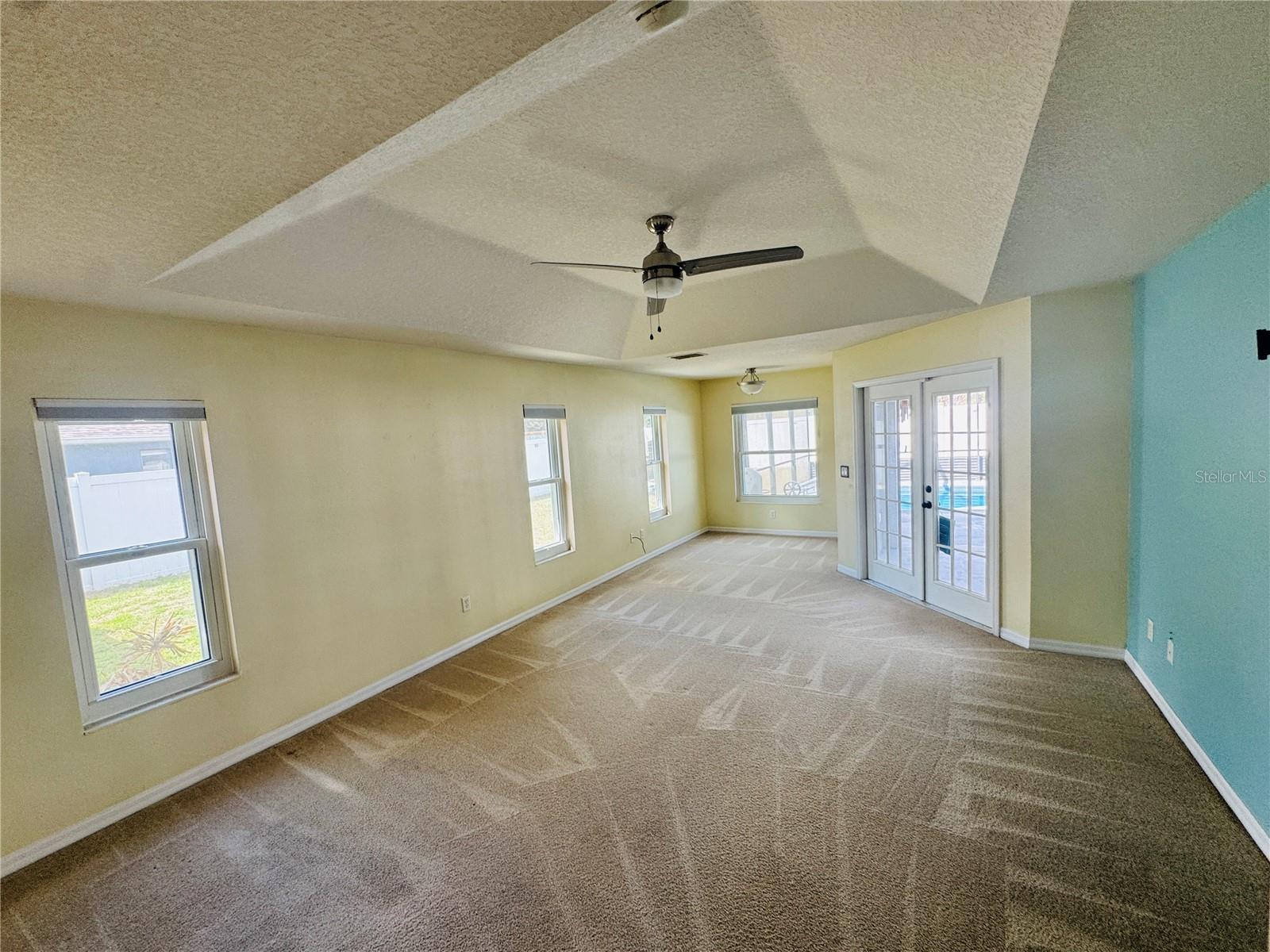 Image 26 of 75 For 13797 109th Lane