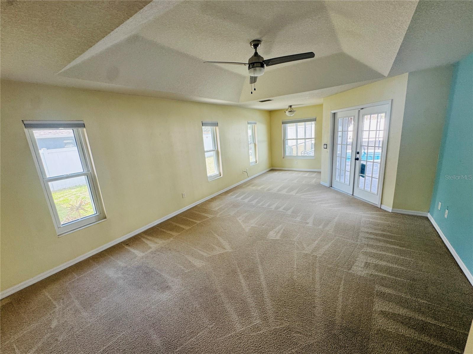 Image 27 of 75 For 13797 109th Lane