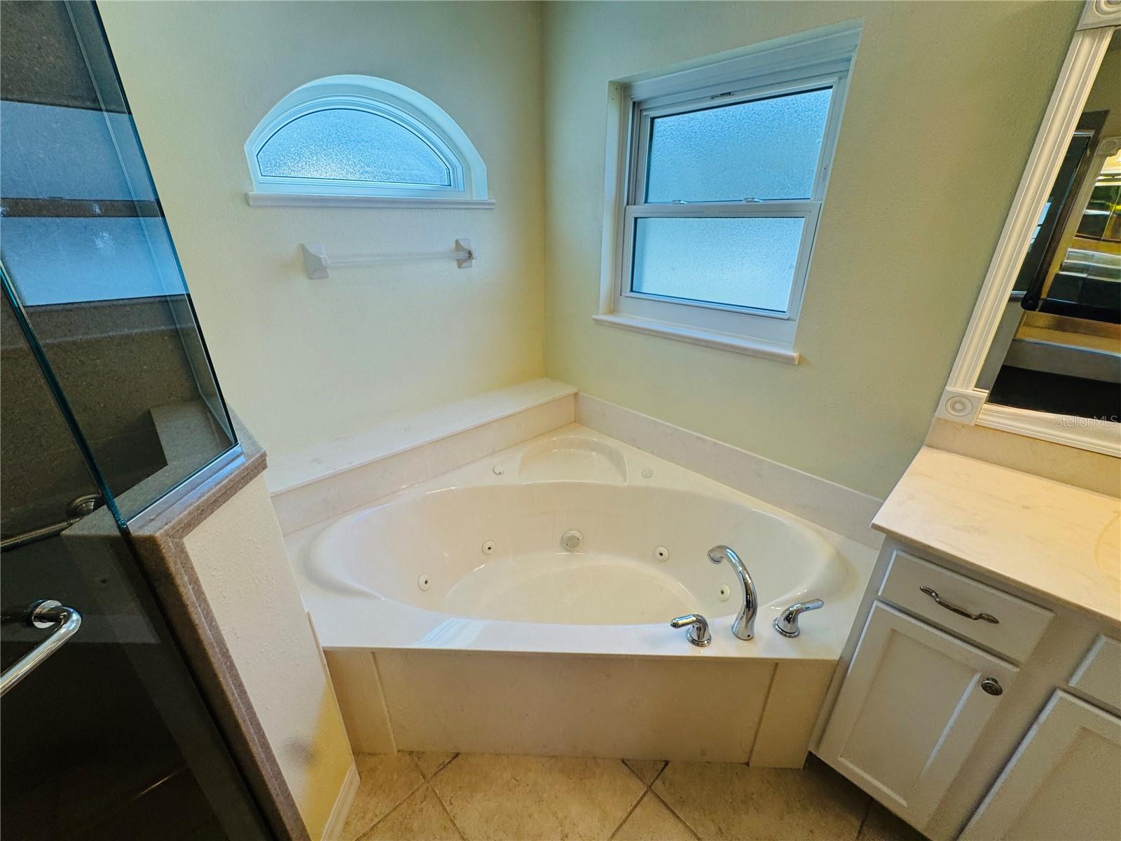 Image 32 of 75 For 13797 109th Lane