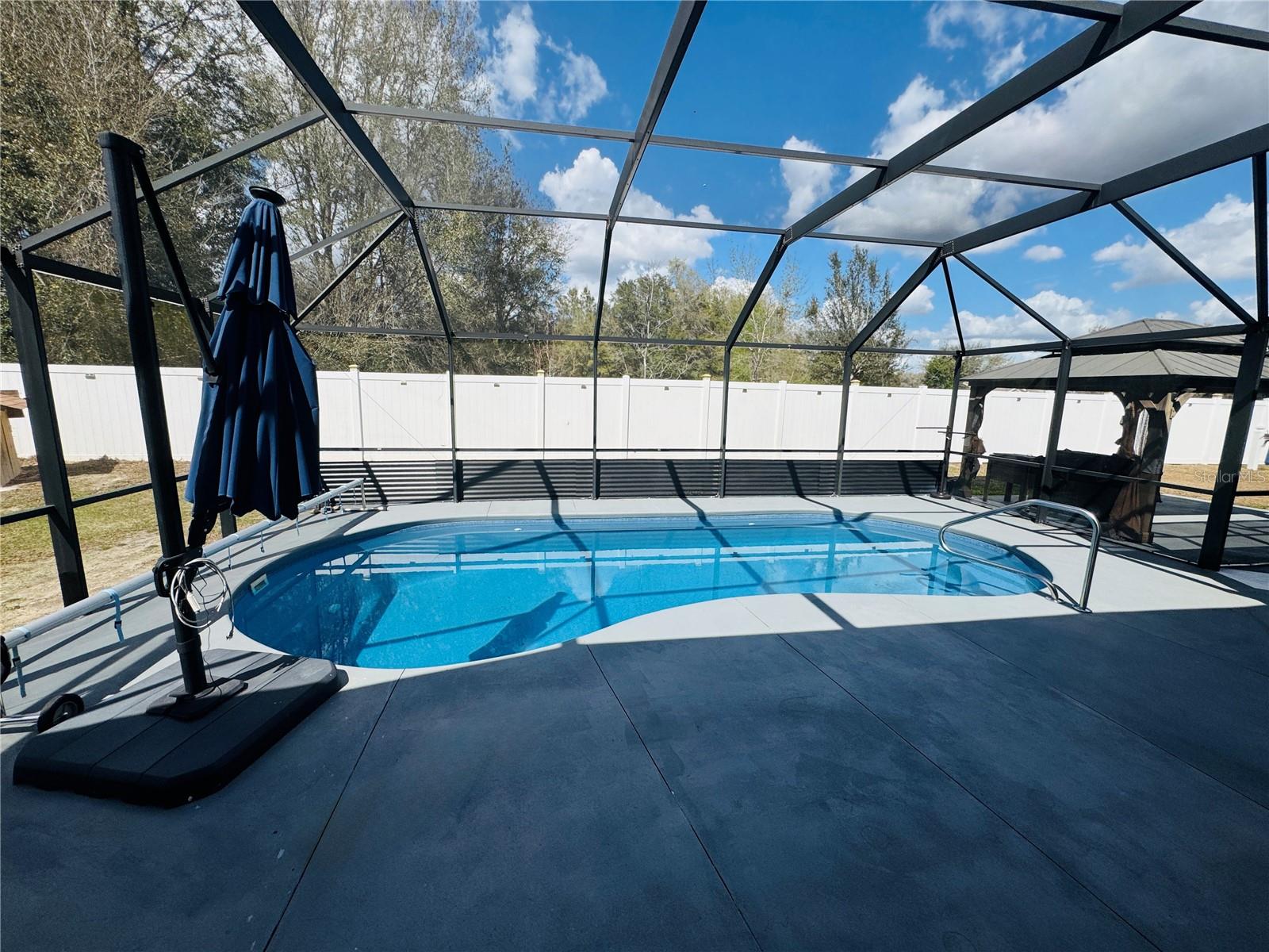 Image 41 of 75 For 13797 109th Lane