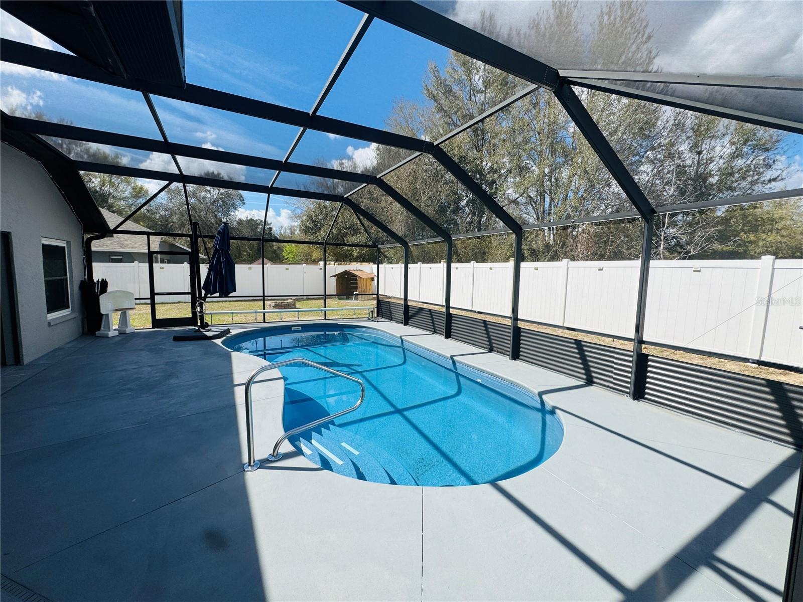 Image 42 of 75 For 13797 109th Lane