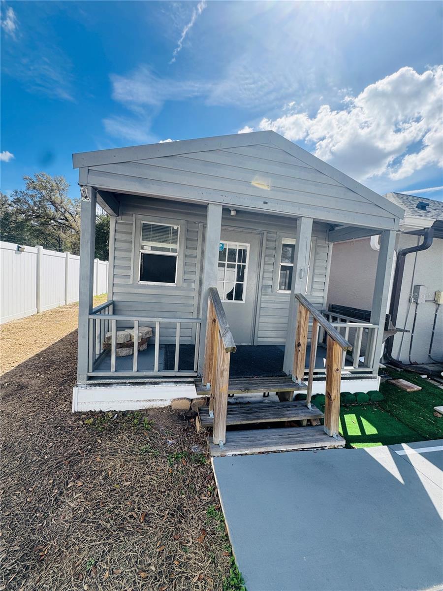 Image 46 of 75 For 13797 109th Lane