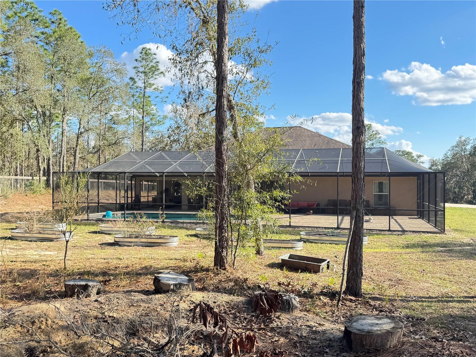 Image 11 of 33 For 4911 Valley Terrace