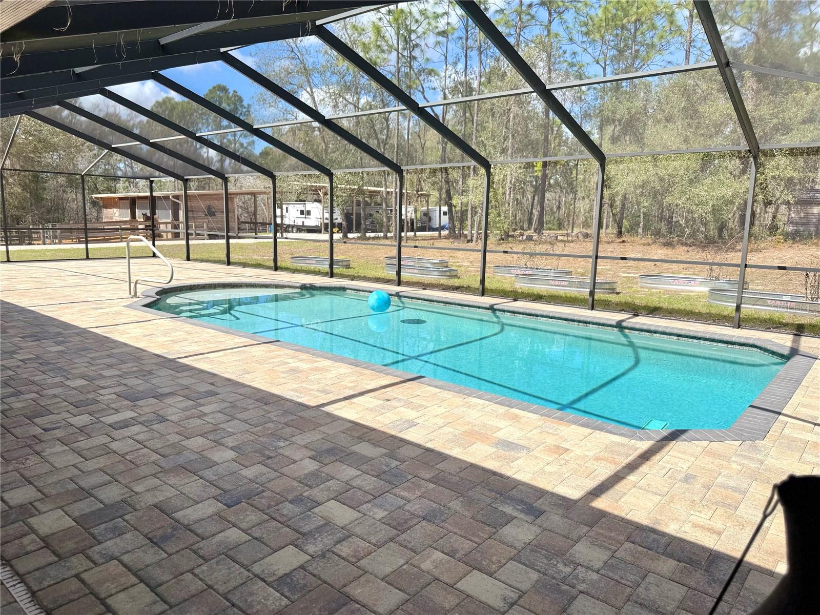 Image 14 of 33 For 4911 Valley Terrace