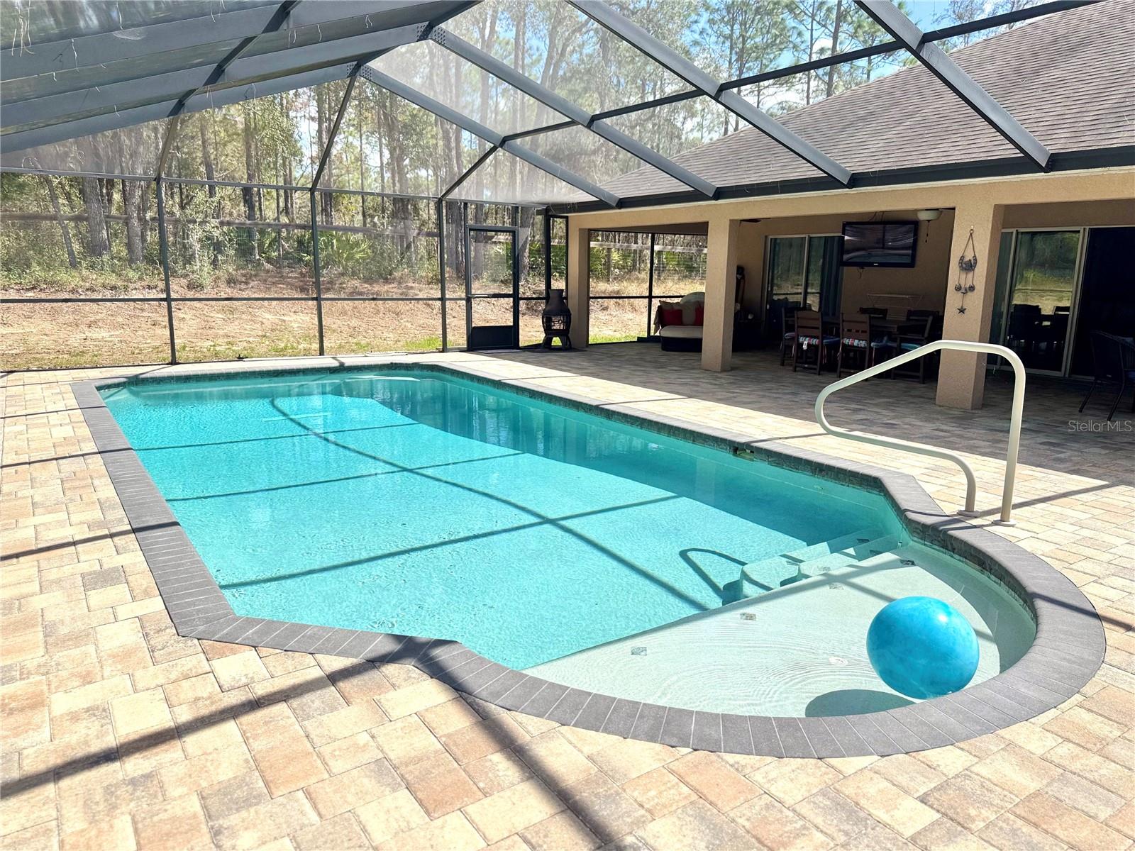 Image 17 of 33 For 4911 Valley Terrace