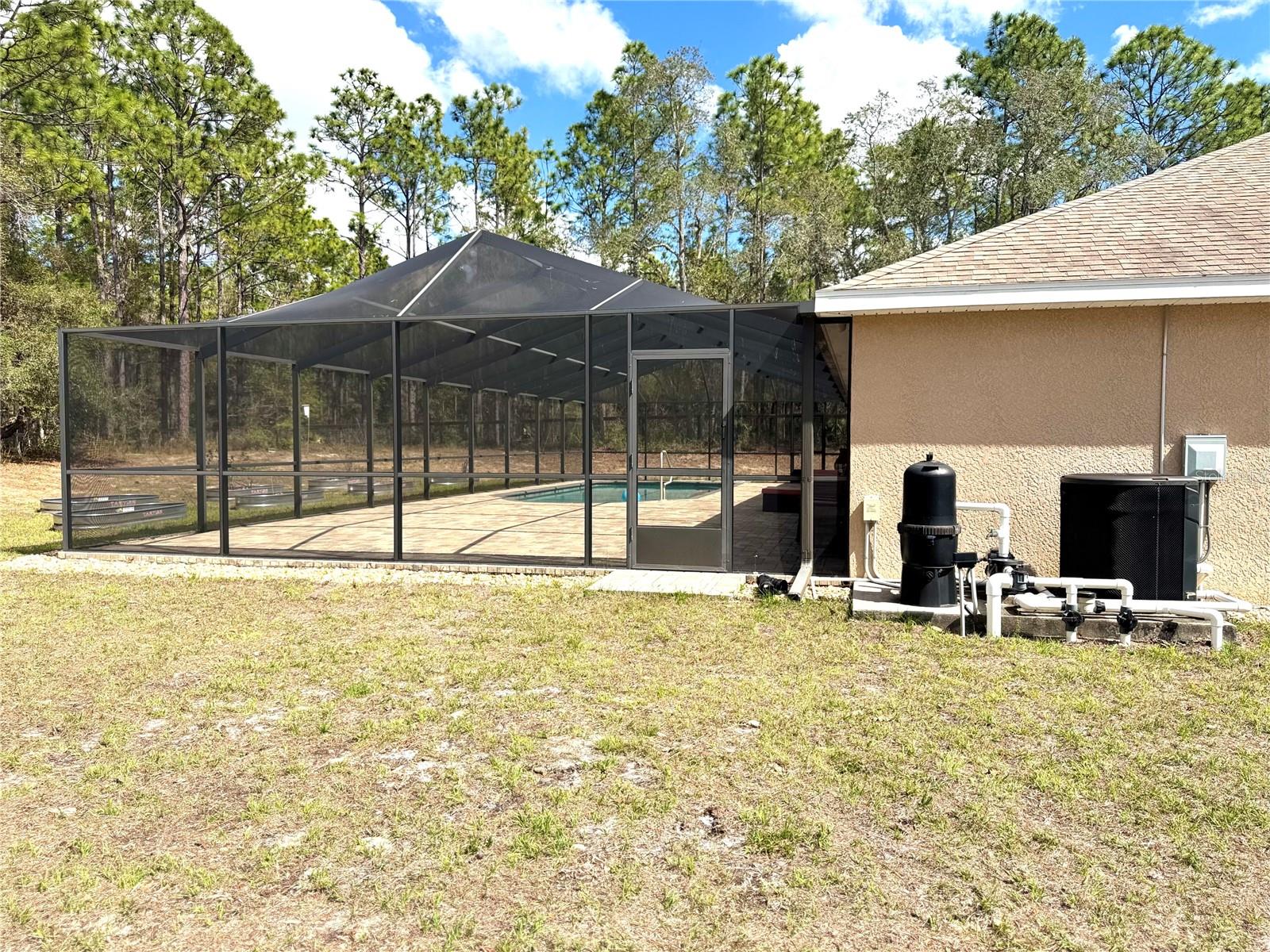 Image 28 of 33 For 4911 Valley Terrace