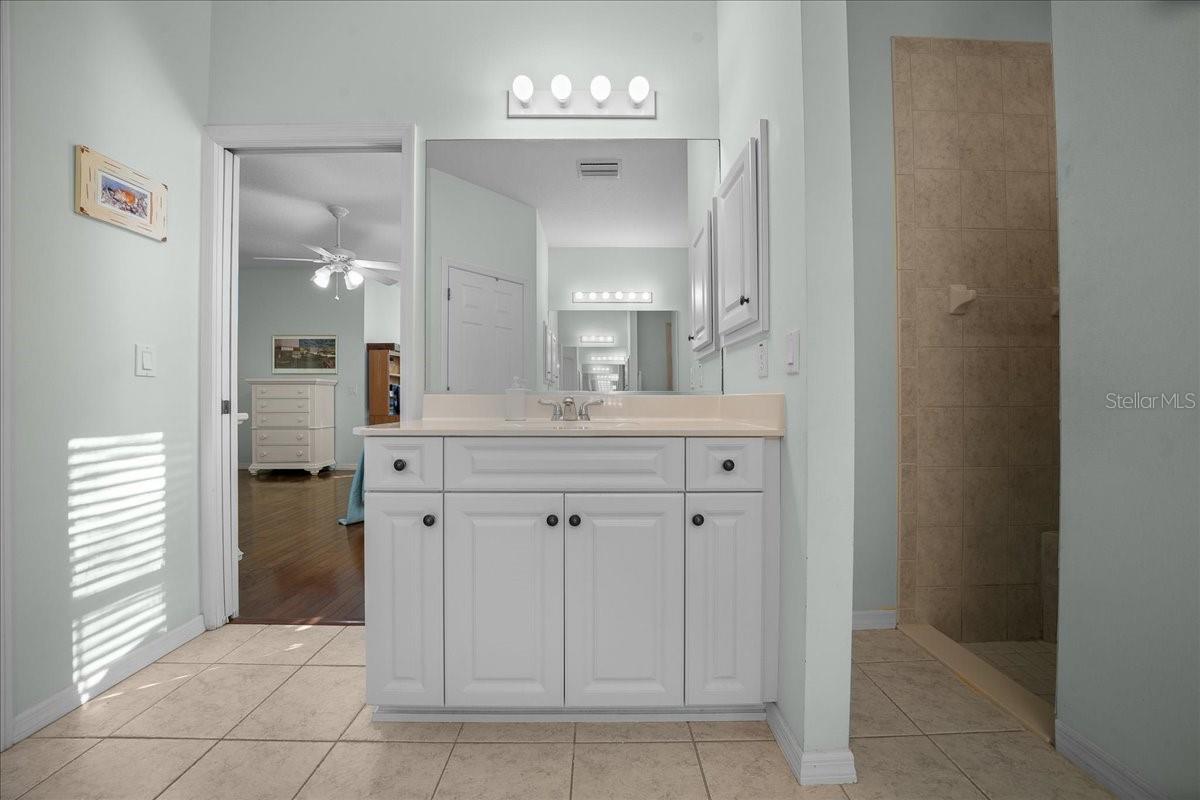 Image 67 of 82 For 7184 8th Place