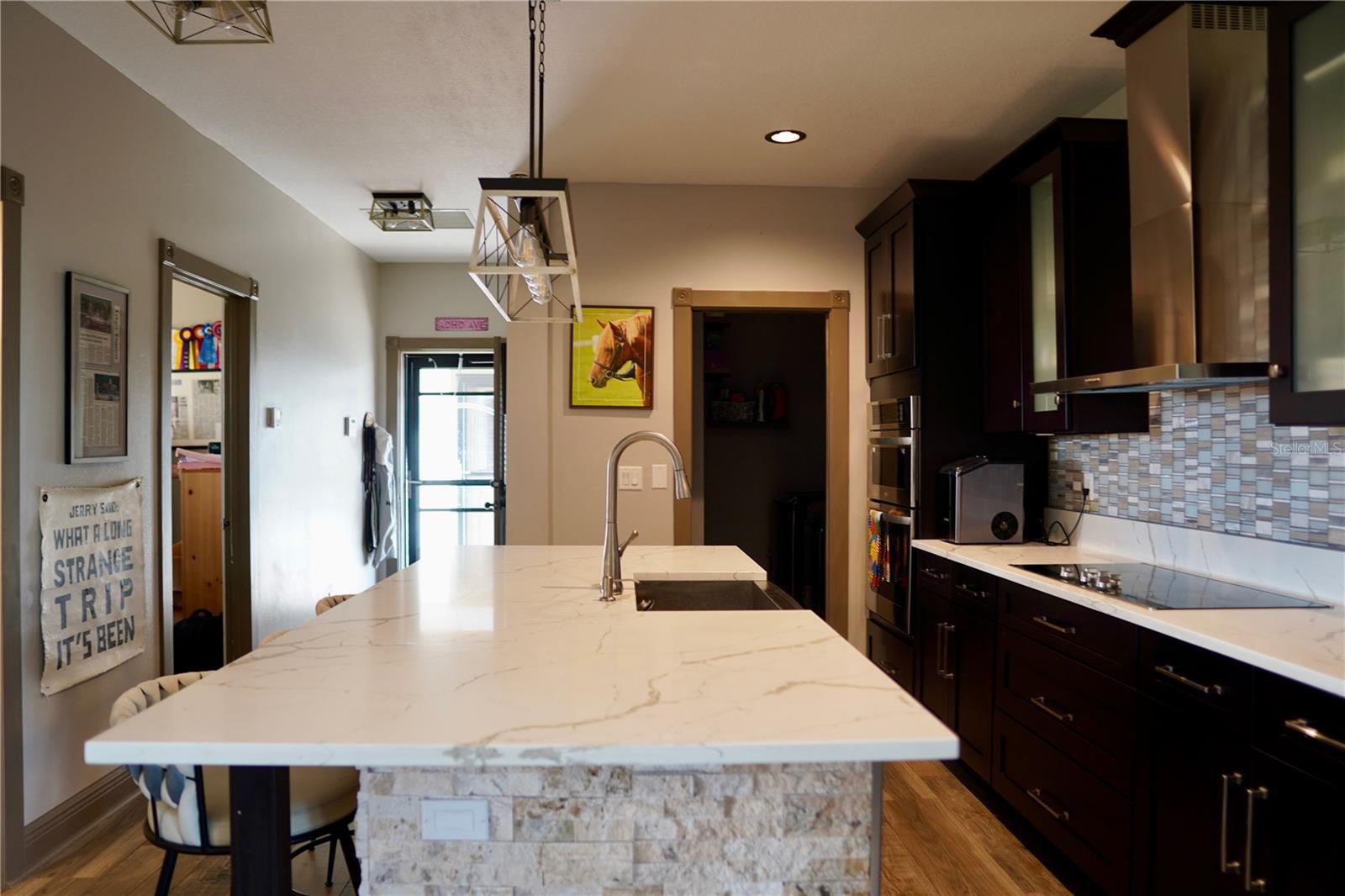 Image 10 of 51 For 12895 Gainesville Road