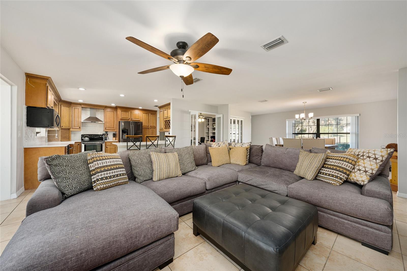 Image 13 of 58 For 5201 78th Court