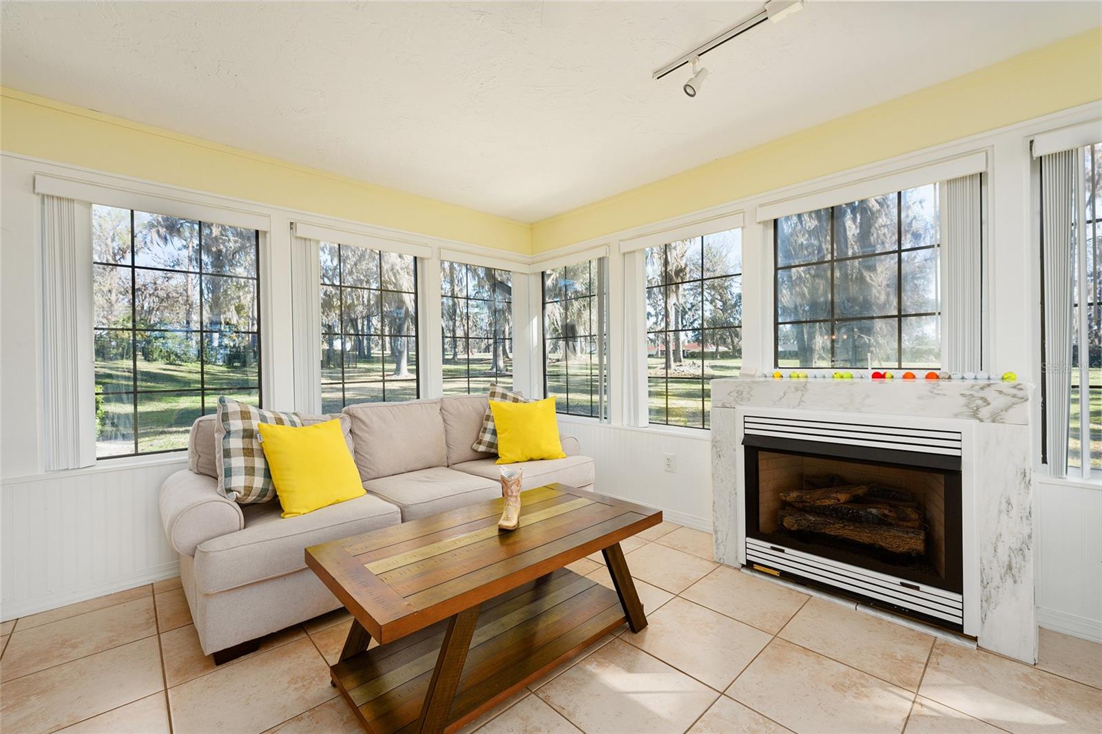 Image 28 of 58 For 5201 78th Court