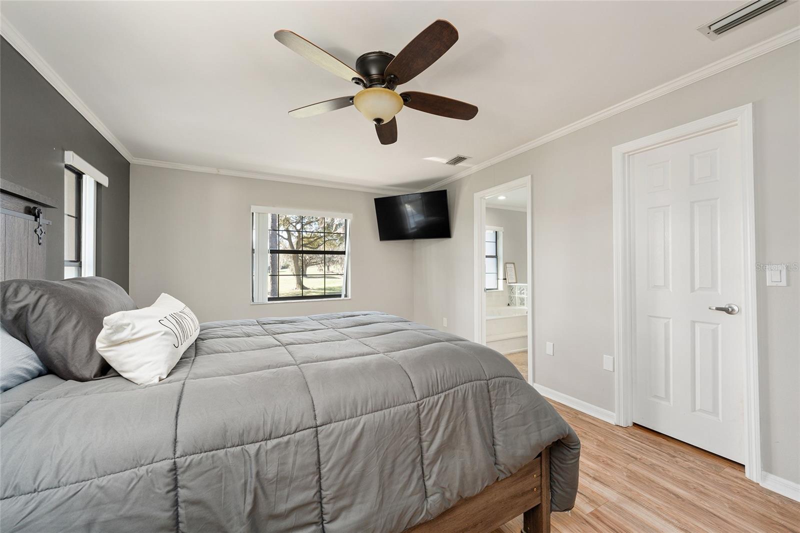 Image 44 of 58 For 5201 78th Court