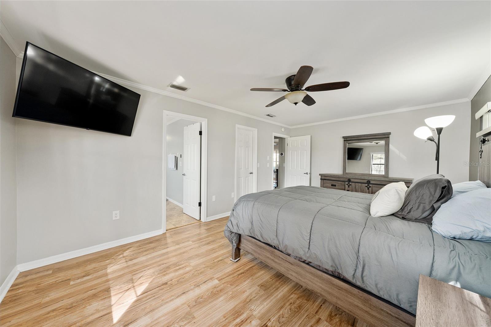 Image 46 of 58 For 5201 78th Court