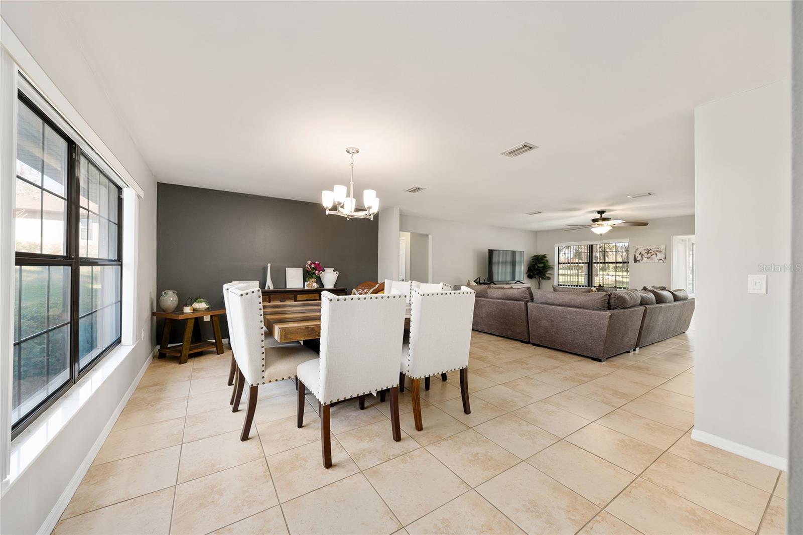 Image 5 of 58 For 5201 78th Court