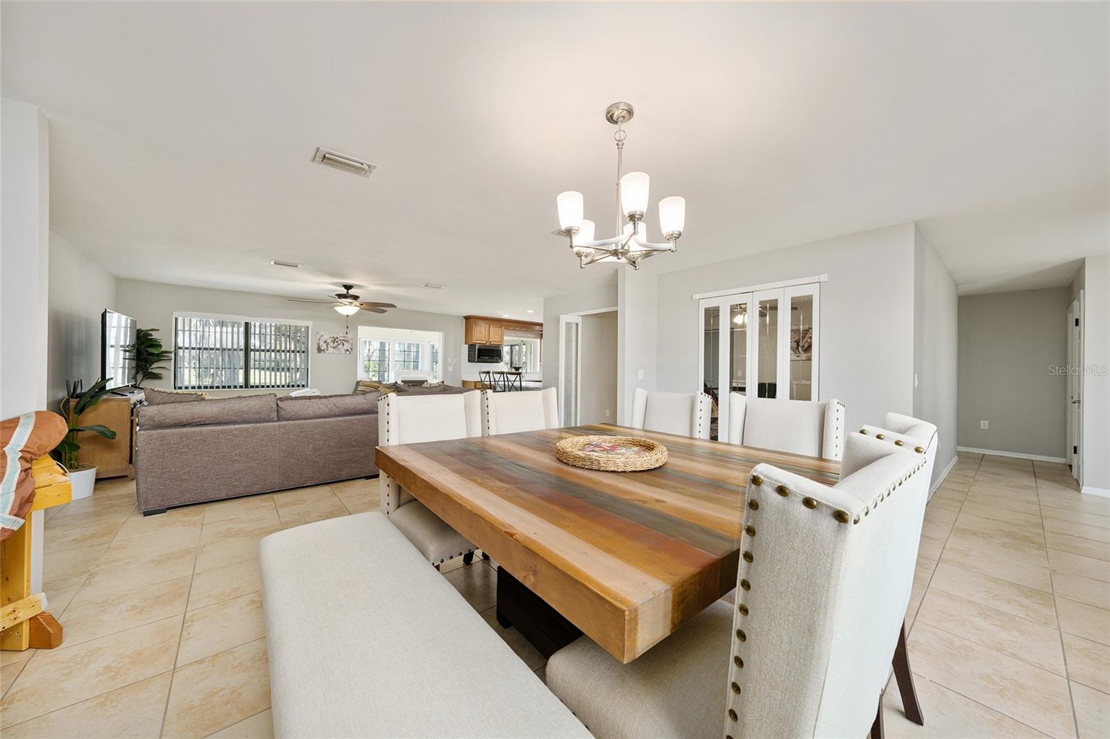 Image 6 of 58 For 5201 78th Court