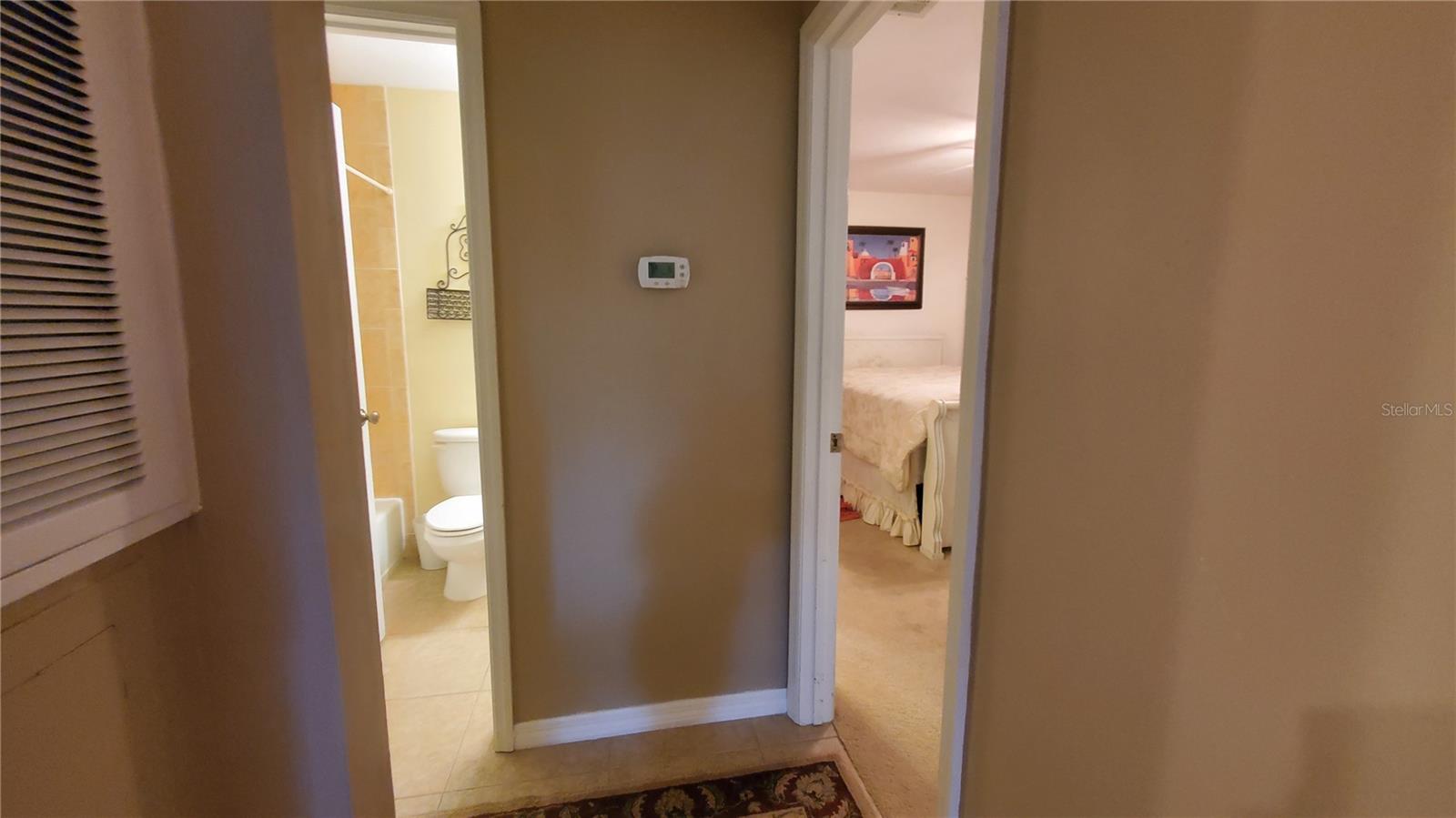 Image 17 of 32 For 626 Cambridge Way 93