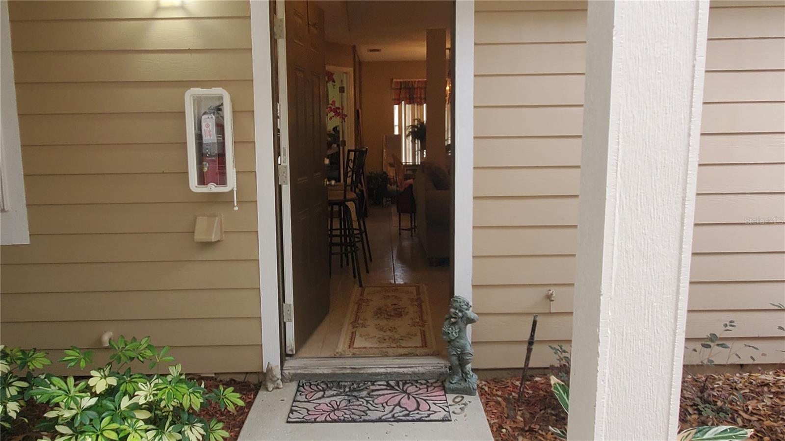 Image 3 of 32 For 626 Cambridge Way 93