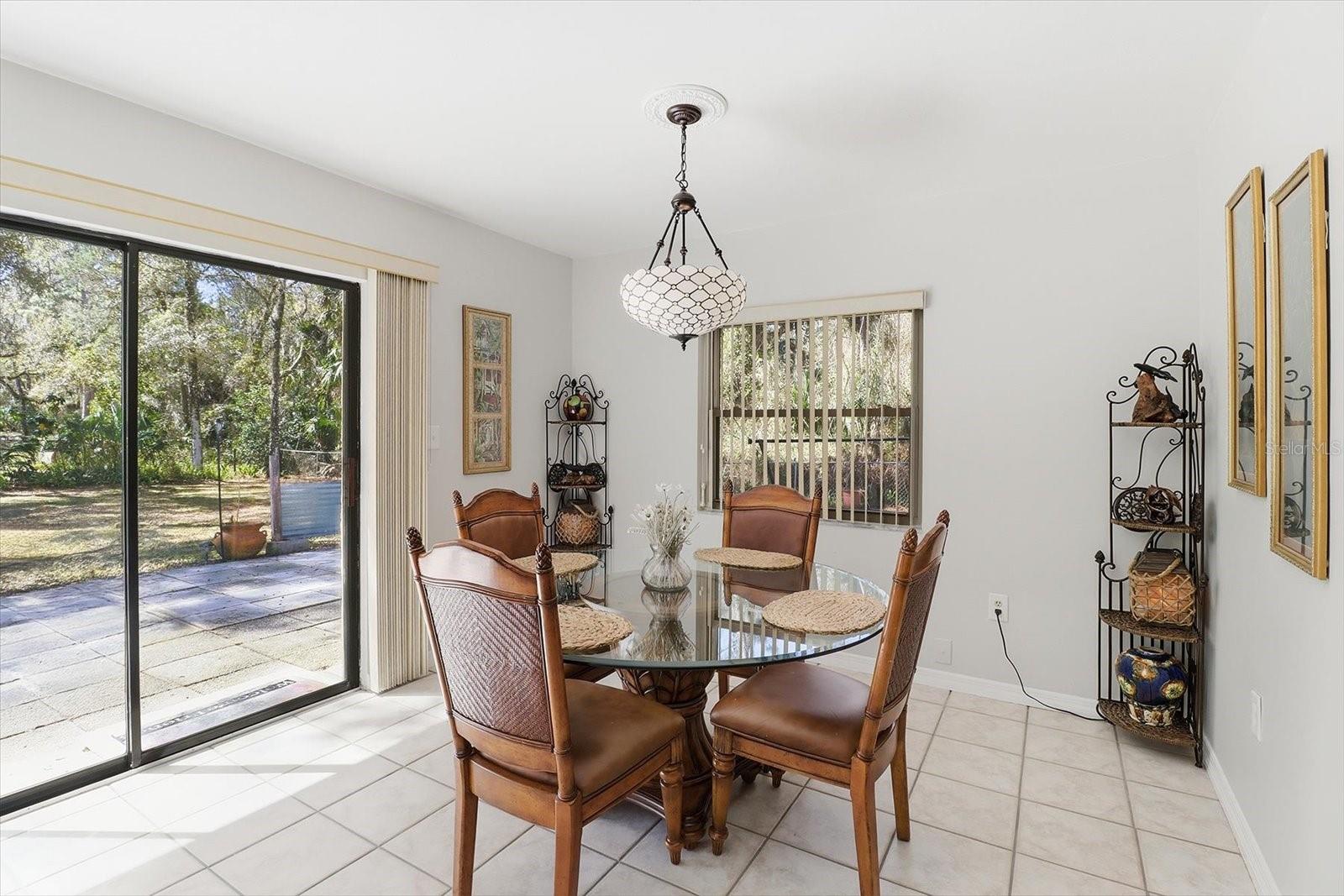 Image 11 of 39 For 9740 Cranberry Street