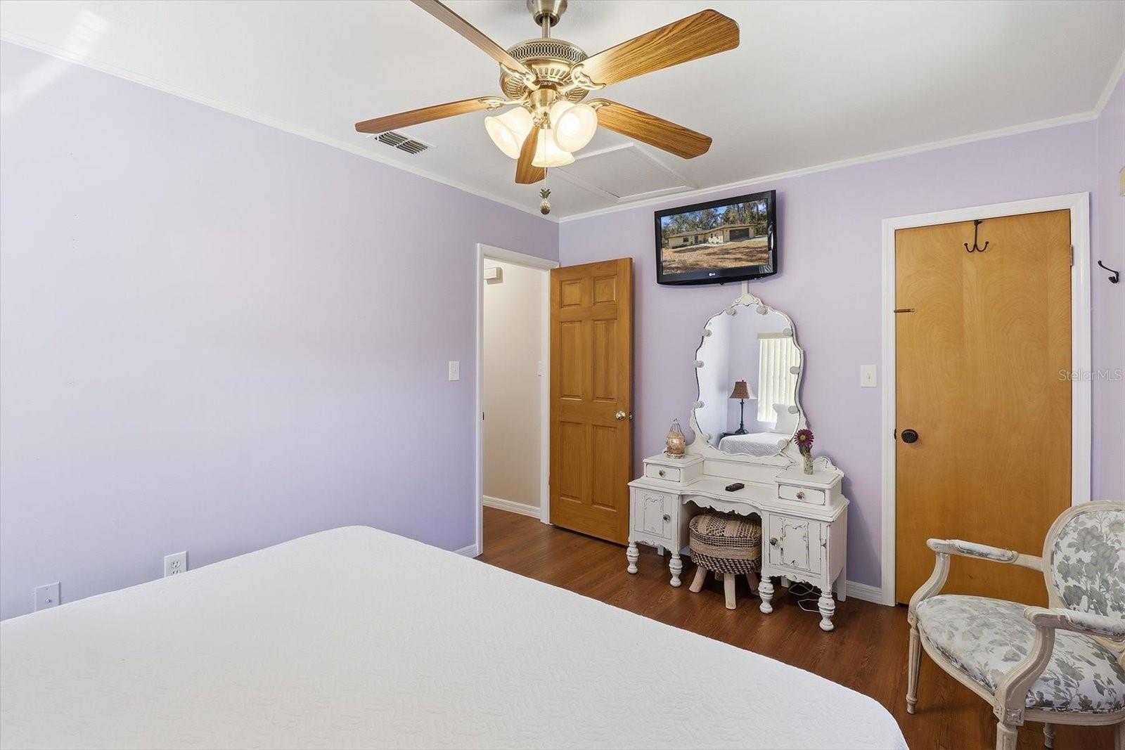 Image 21 of 39 For 9740 Cranberry Street