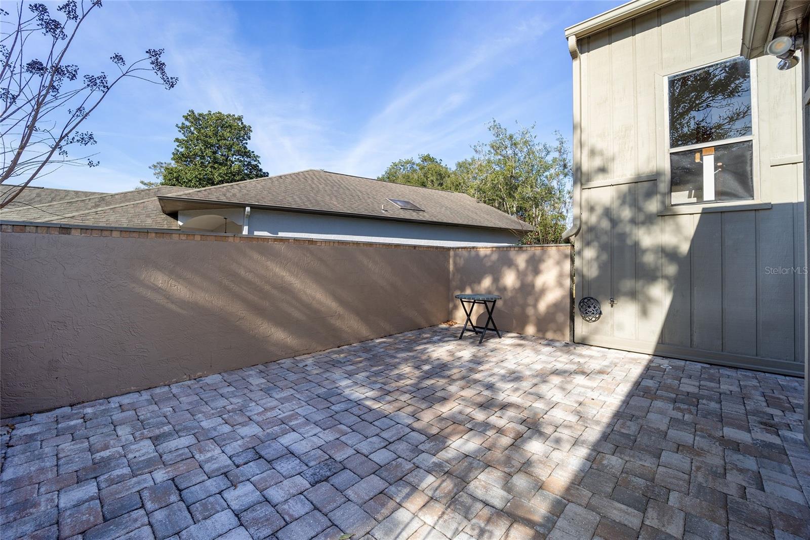 Image 2 of 10 For 1906 Clatterbridge Road