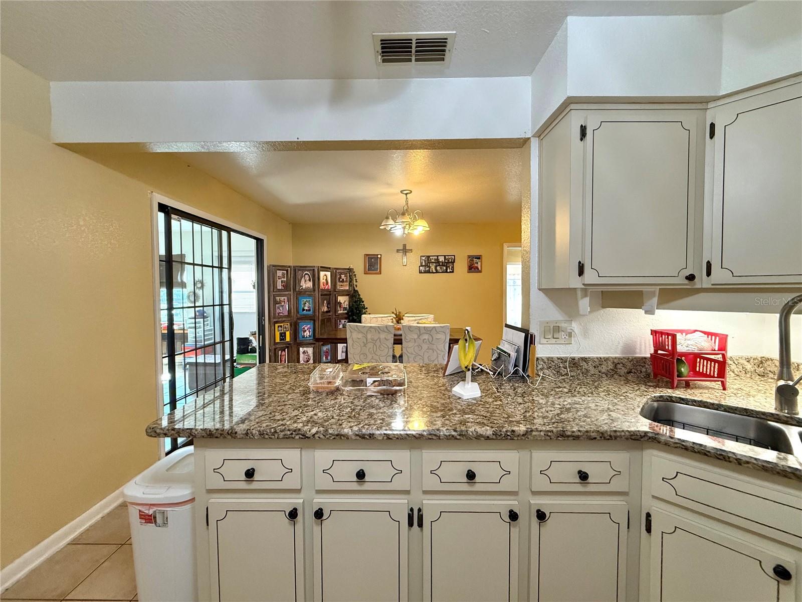 Image 18 of 34 For 13718 40th Circle