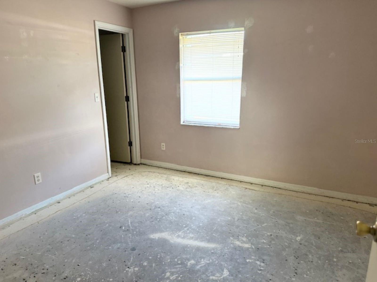 Image 7 of 10 For 4681 28th Terrace