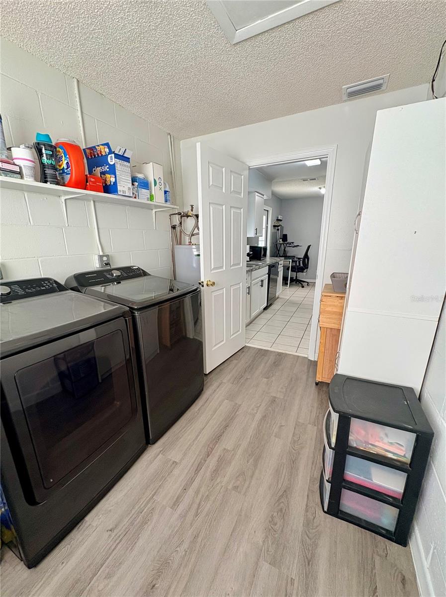 Image 11 of 29 For 3620 22nd Court