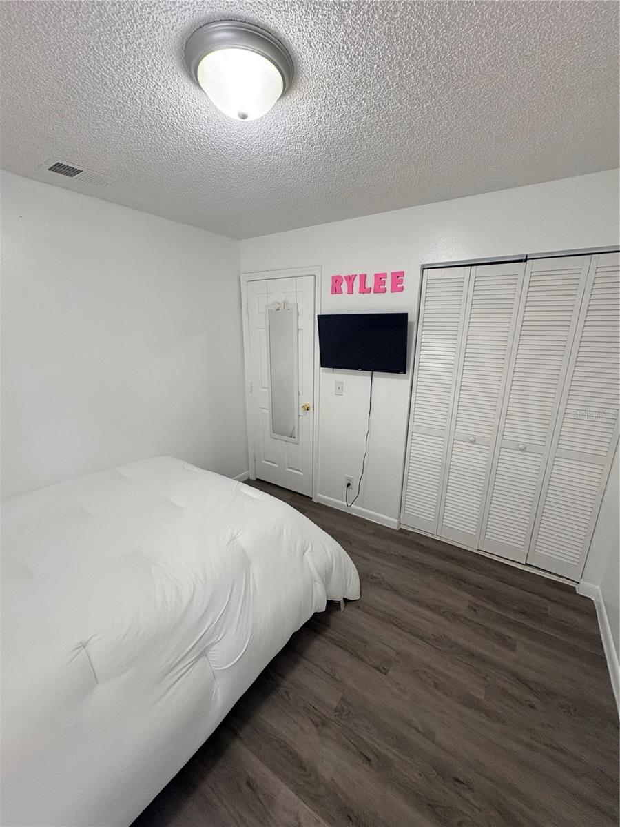 Image 18 of 29 For 3620 22nd Court