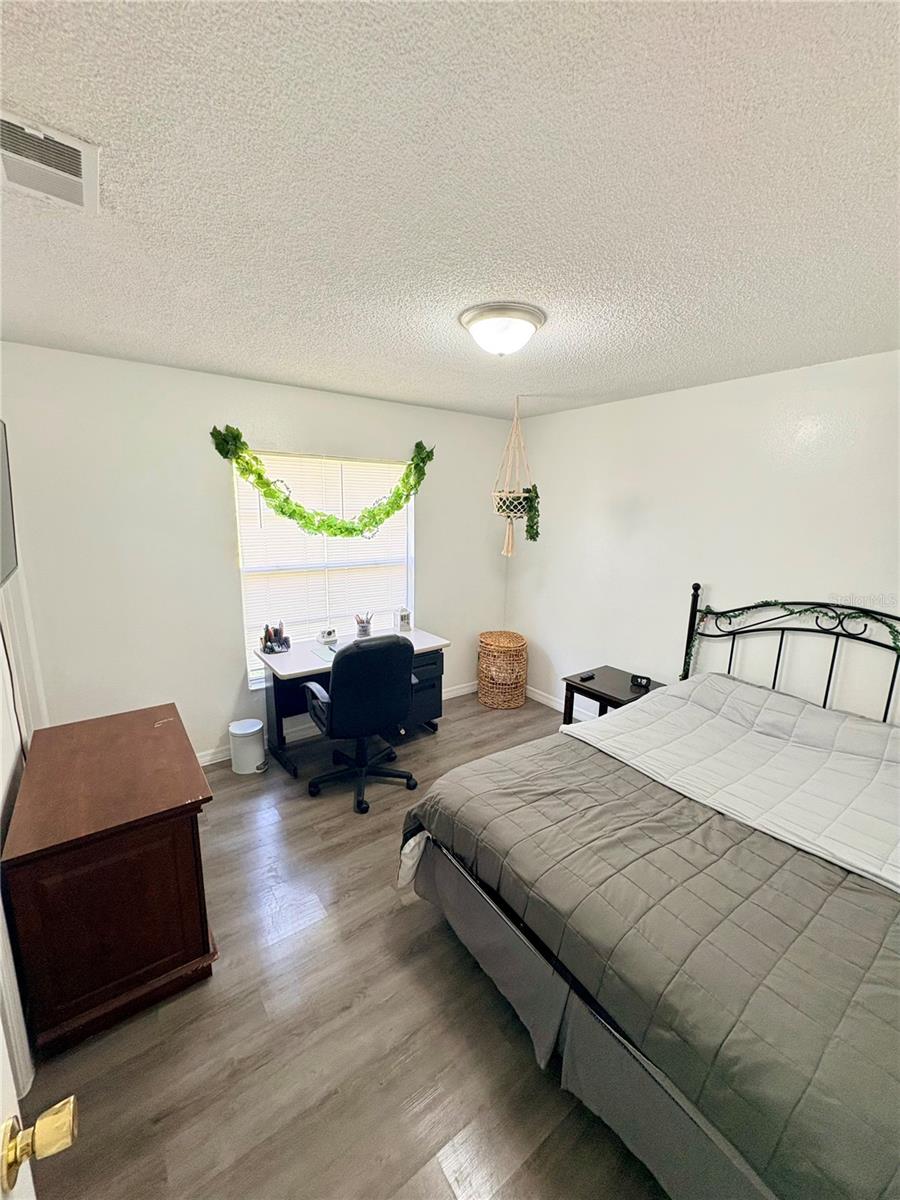 Image 21 of 29 For 3620 22nd Court