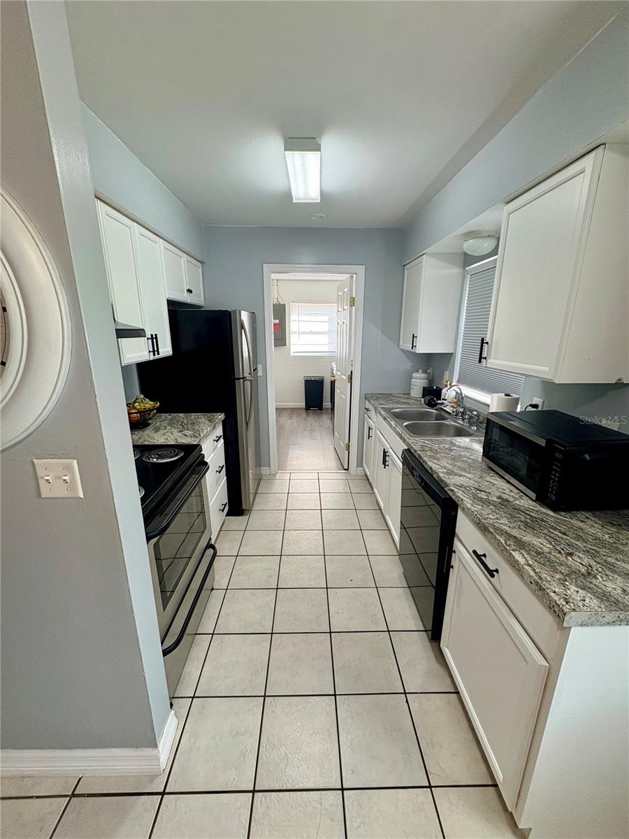 Image 9 of 29 For 3620 22nd Court