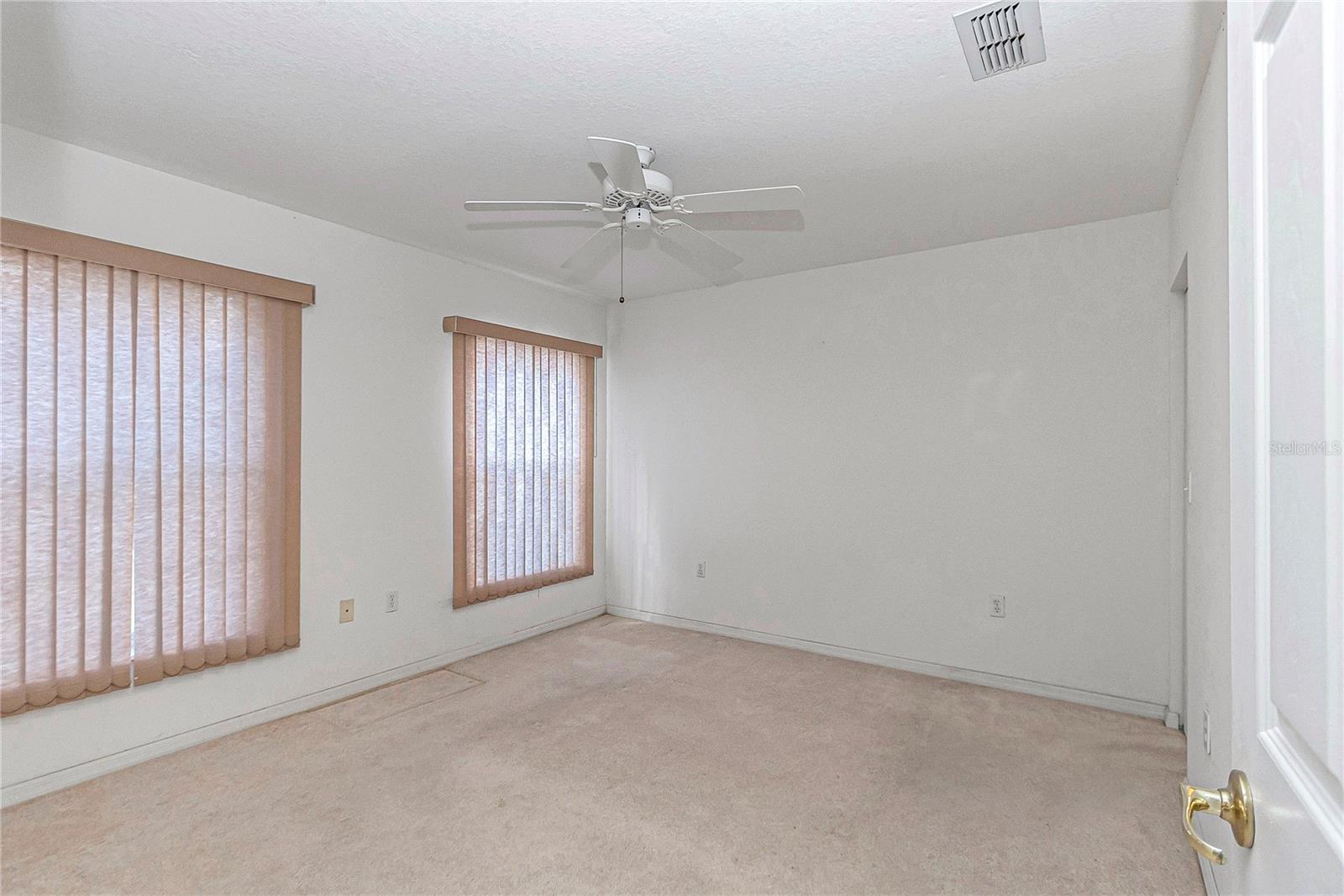 Image 14 of 26 For 11218 72nd Avenue