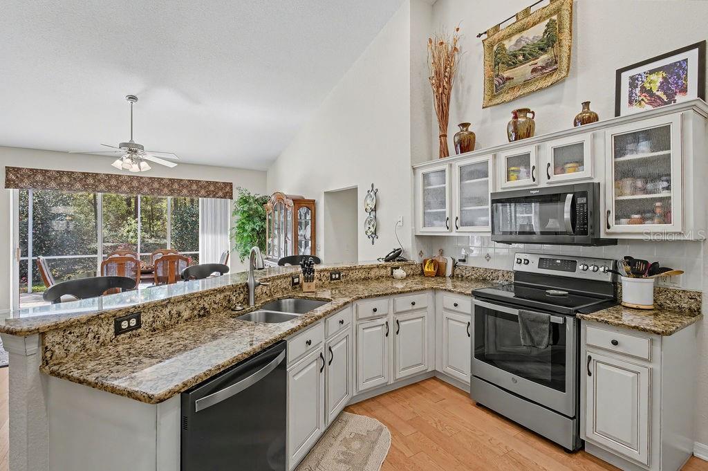 Image 10 of 64 For 20940 93rd Lane Road