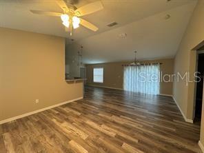 Image 3 of 15 For 226 Oak Circle