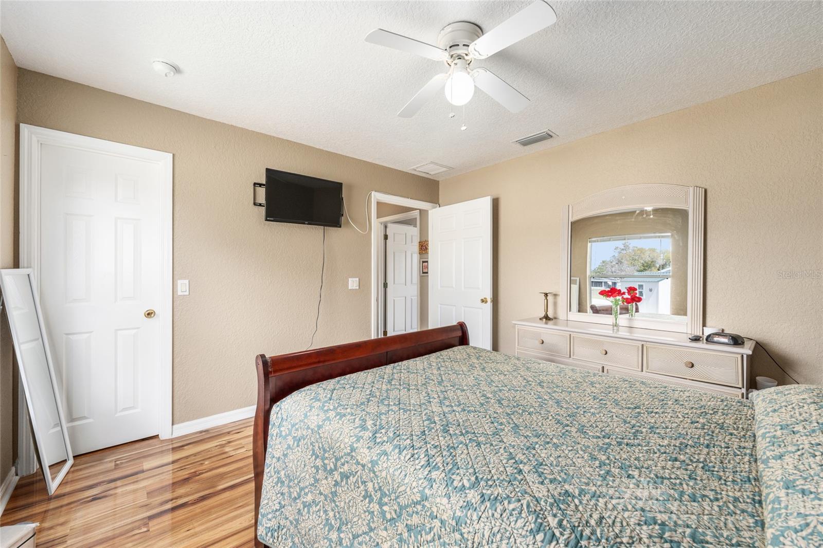 Image 15 of 35 For 8873 104th Lane