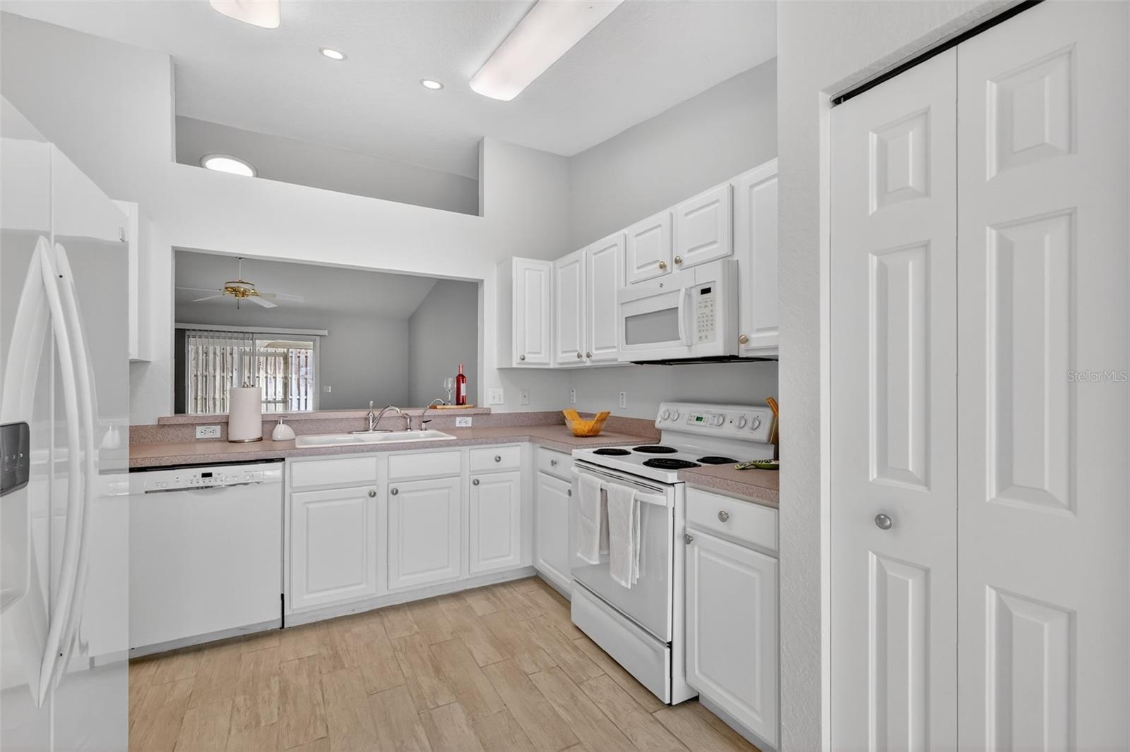 Image 18 of 34 For 8907 141st Loop