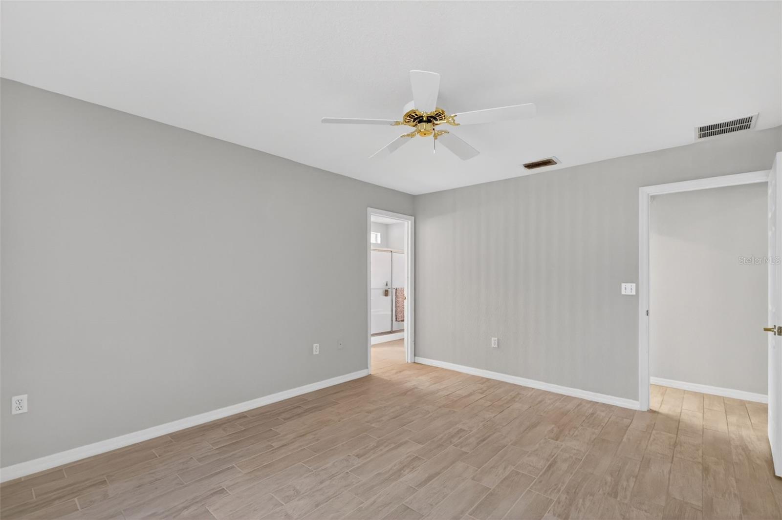 Image 27 of 34 For 8907 141st Loop