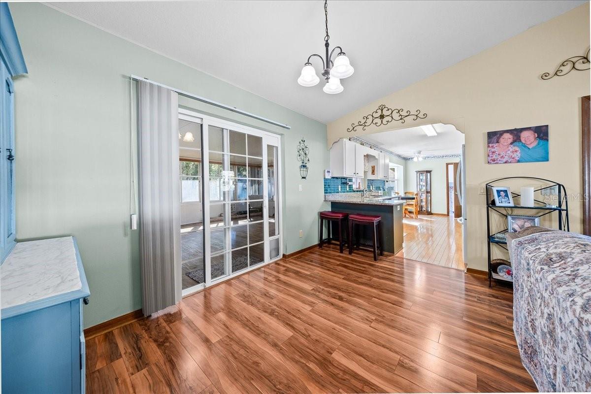 Image 18 of 41 For 11 63rd Terrace