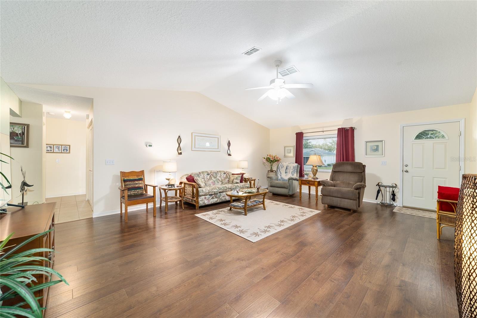 Image 21 of 48 For 9708 97th Street