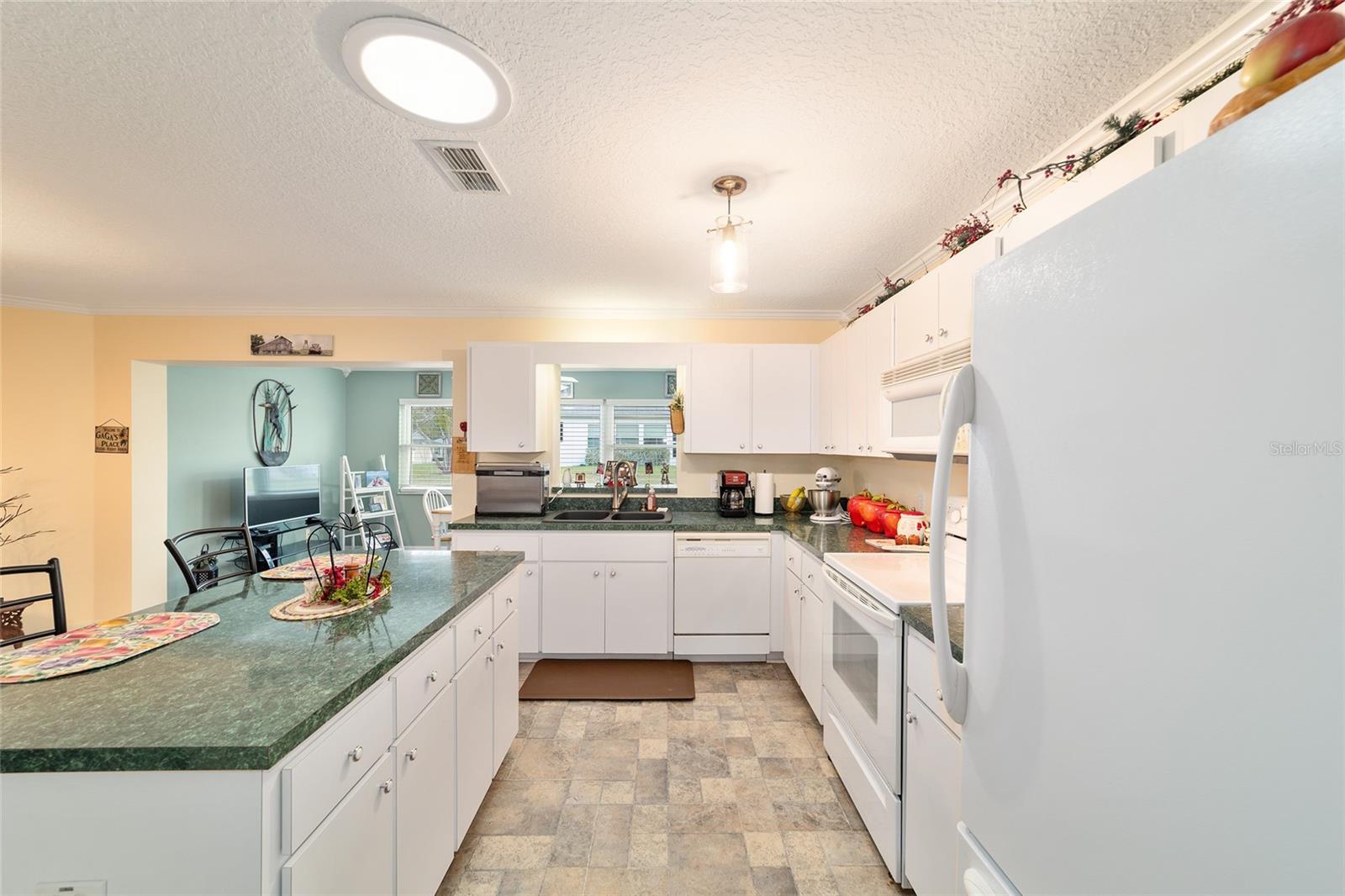 Image 28 of 48 For 9708 97th Street