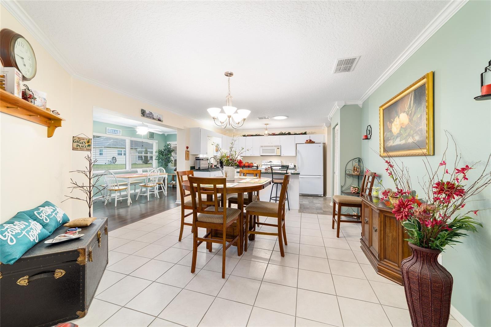 Image 37 of 48 For 9708 97th Street