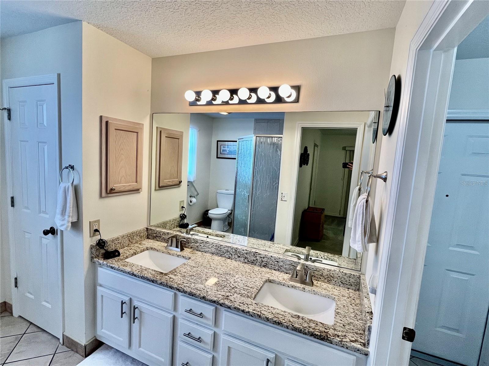 Image 20 of 25 For 430 Aldama Avenue