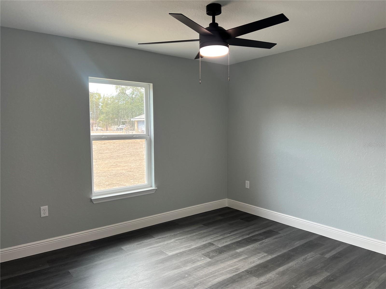 Image 7 of 13 For 14667 79th Terrace Road