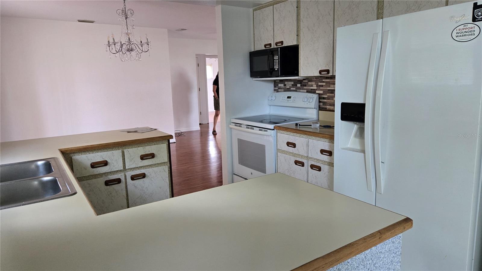 Image 2 of 9 For 3341 44th Court