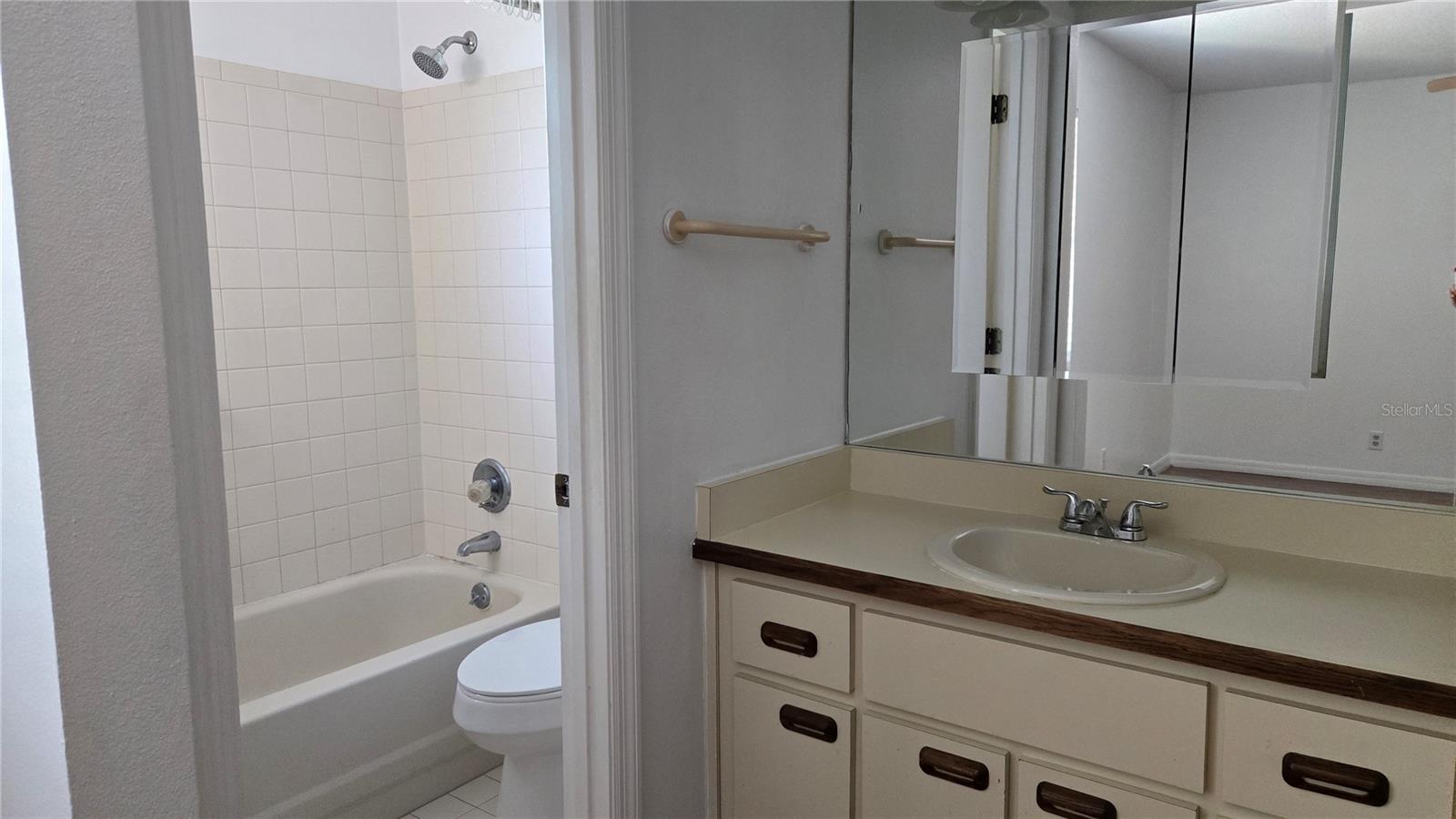 Image 8 of 9 For 3341 44th Court