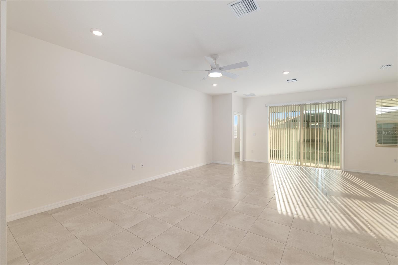 Image 12 of 63 For 3972 48th Terrace Road