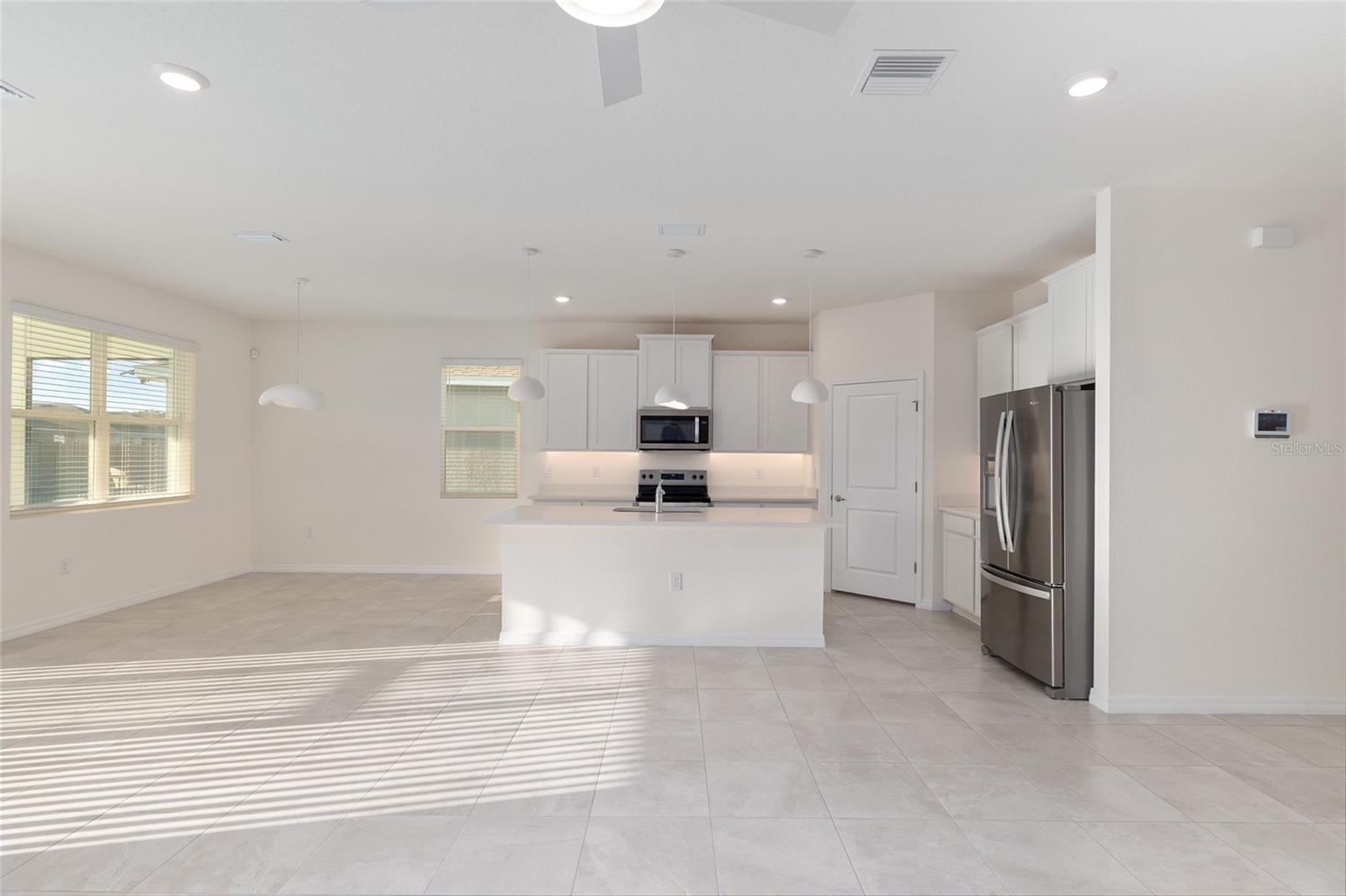 Image 16 of 63 For 3972 48th Terrace Road