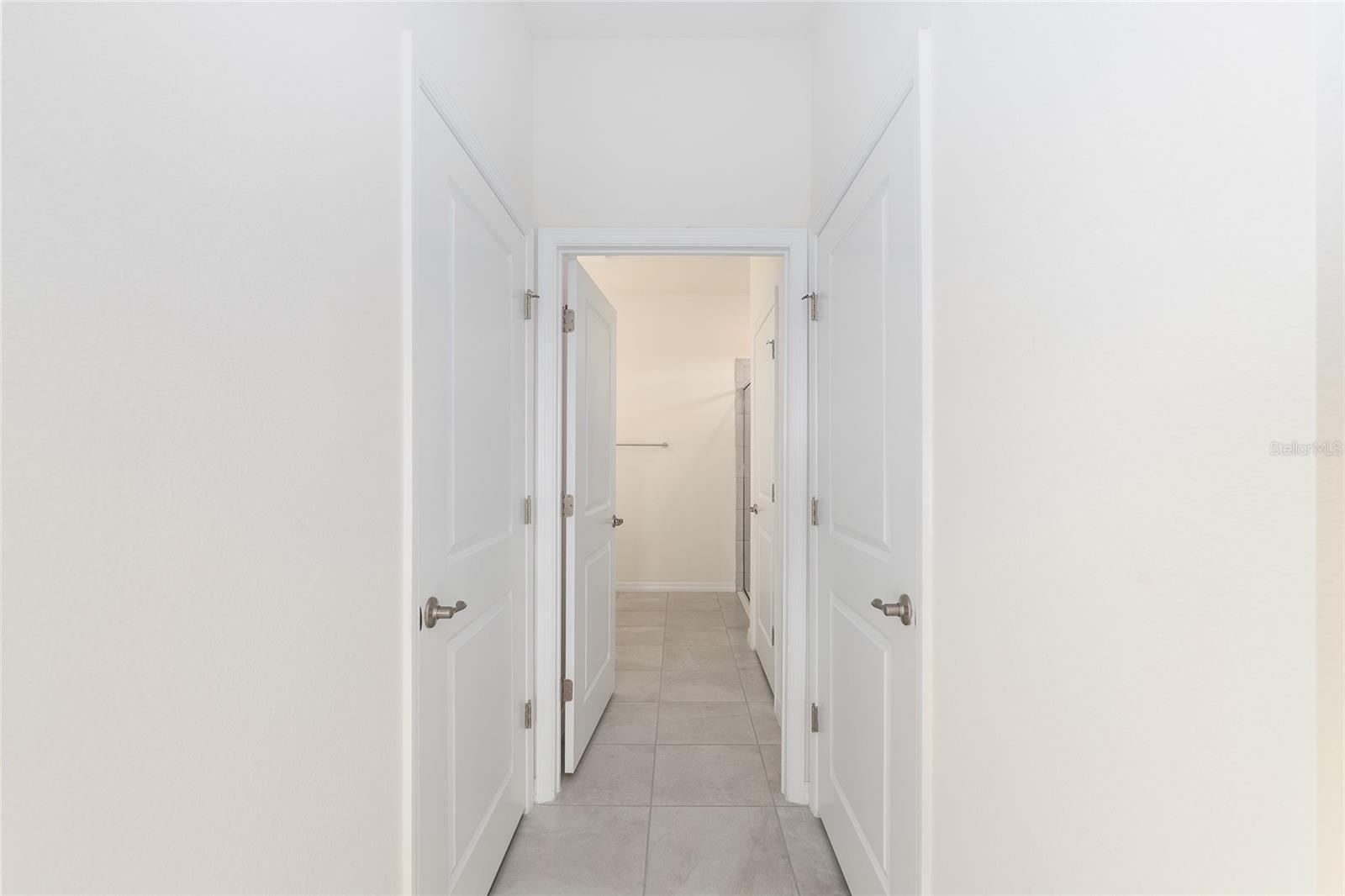 Image 33 of 63 For 3972 48th Terrace Road