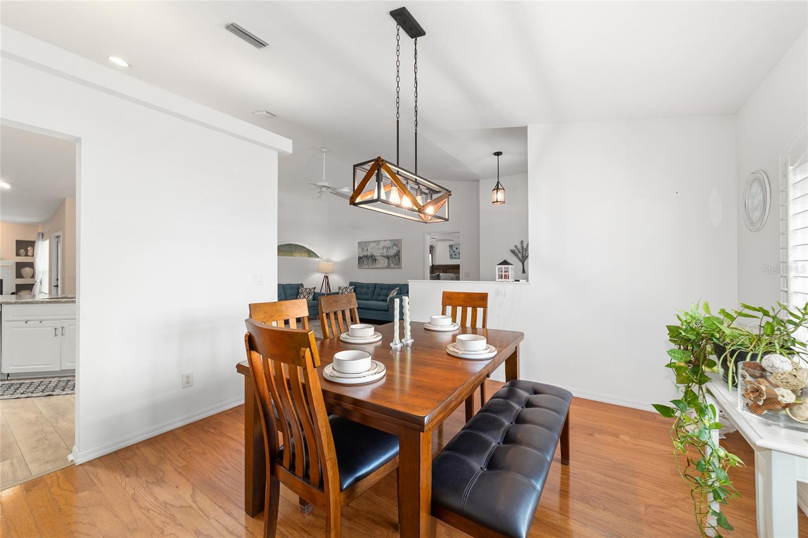 Image 11 of 64 For 4718 32nd Street