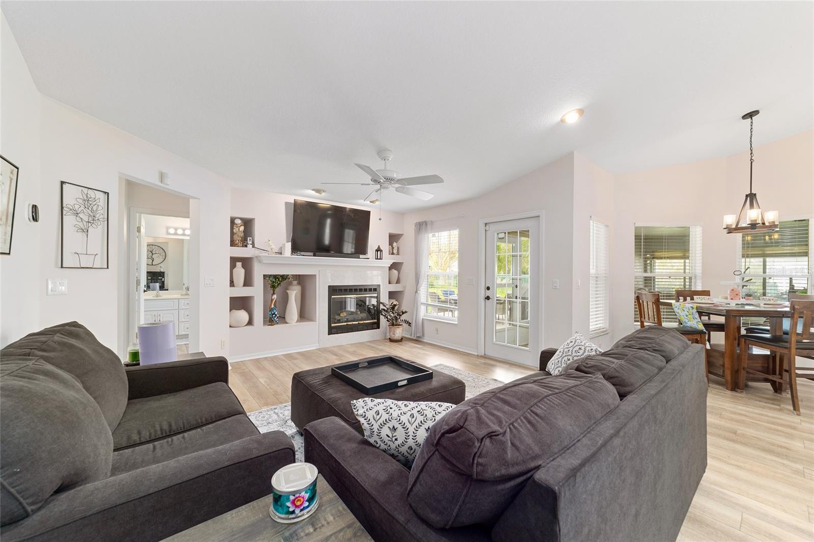 Image 16 of 64 For 4718 32nd Street