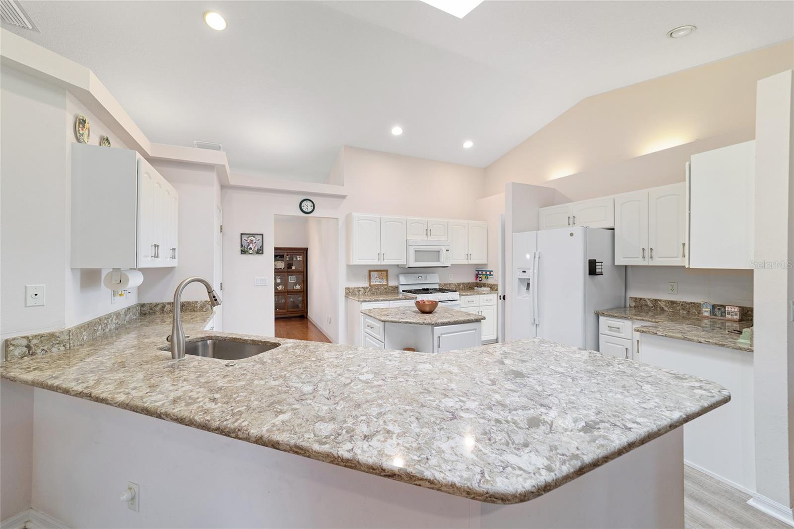 Image 24 of 64 For 4718 32nd Street